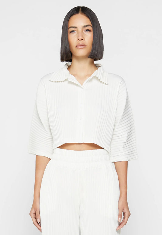 PLEATED CROPPED SHIRT - OFF WHITE